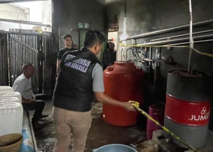 Ungkap Produksi dan Peredaran, Ratusan Liter Arak Ilegal Diamankan Polda Bengkulu