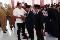 Bupati Mian Serahkan SK Ribuan Anggota BPD di Kabupaten Bengkulu Utara