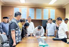 DPRD Provinsi Bengkulu Sampaikan Aspirasi Massa Aksi ke Presiden RI