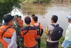 BPBD Mukomuko Bantu Pencarian Dua Korban Hanyut di Sungai Lunang