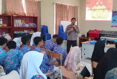 Kapolsek Beberkan Materi Penguatan Perlindungan Perempuan dan Anak di SMKN 10 Bengkulu Utara