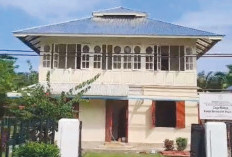 Proyek Pemugaran Rumah Sejarah AK Gani Senilai Rp 1 Miliar di Napal Putih Disorot Warga