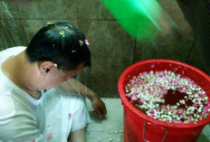 Relung Spiritual dan Penyucian Diri, Bermimpi Mandi Kembang 7 Rupa, Apa Artinya?