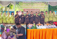 Kolaborasi dengan Pemkab, Kejari Mukomuko Gelar Pasar Murah Sambut HBA dan HUT IAD