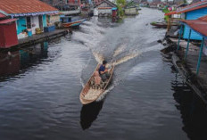 Desa Terapung Muara Enggelam, Eksotisme di Tengah Danau Melintang