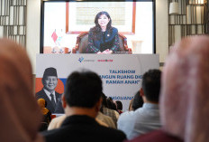 Menkomdigi Ajak Orang Tua 'Tunggu Anak Siap' Jelajah Ruang Digital