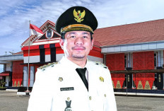 Ritual Adat dengan 7 Sumber Mata Air, Iringi Bupati ASA Saat Menempati Balai Daerah