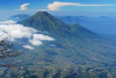 Bayang-Bayang Tua dari Langit Garut, Ini 7 Mitos yang Ada di Gunung Cikuray 