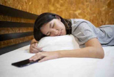 Kenapa Saat Tidur, Handphone Wajib Jauh dari Kita! Simak Faktanya 