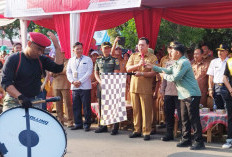 Waw! Ribuan Masyarakat Banjiri Jalan Protokol Kota Arga Makmur Untuk Ikut Pawai Perjuangan