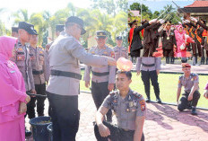 31 Personel Polres Mukomuko Naik Pangkat, Kompol Slamet Prayitno Purna Bhakti