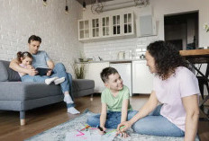 Orangtua Wajib Baca! Kesalahan Parenting Ini Bisa Membuat Anak Kehilangan Kepercayaan Diri