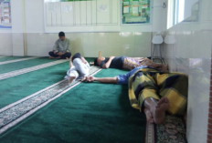 Mimpi Tidur di Masjid Menurut Islam: Arti Masuk Masjid Bersama Teman Tapi Tidak Sholat