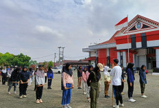 Kibarkan Bendera Setengah Tiang