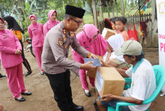 Kapolres Mukomuko dan Bhayangkari Hadirkan Harapan di Tengah Derita Mbah Tuslim