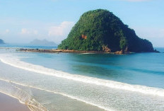 Pesona Mistis Pulau Merah di Banyuwangi yang Menyimpan Banyak Kejadian Aneh