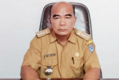 Kukuhkan 4 Kades di Ketrina, 1 Kades Tak Bersedia Diperpanjang