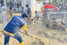 Relawan PLN Berhasil Pulihkan Listrik di 15 Masjid Terdampak Bencana Aceh