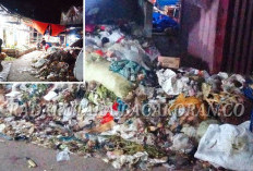 Sebulan Numpuk, Sampah Pasar Bawah KTM Lagita Menyengat Hidung