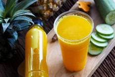 Atasi Perut Buncit dengan Detox Juice dari Buah Nanas dan Mentimun 