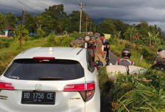 BREAKING NEWS : Parkir Amburadul, Ruas Persawahan Kemumu Macet Parah 