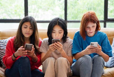 Gen Z Gak Bisa Lepas dari HP? Ternyata Ini Alasan Psikologis di Baliknya!