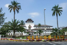 Deret Nama 16 Pemimpin Jawa Barat, Gubernur Pertama dari Jawa Tengah 