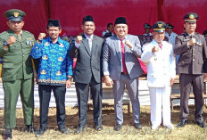 Gema HUT RI ke 80 di Kecamatan Giri Mulya, Camat Asto Irup, Wakil Rakyat  Bacakan Proklamasi