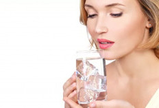 Banyak Yang Bertanya Apakah Wanita Menstruasi Dilarang Minum Es Batu?