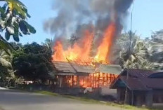 BREAKING NEWS! Kebakaran Di Tanjung Agung Bengkulu Utara