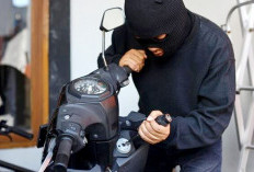 Tabir dan Kecamuk Pikir, dalam Mimpi Kehilangan Kendaraan 