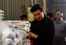 Hingga Akhir tahun, Bupati Arie Pastikan Harga Bahan Pokok Stabil, Stok Bulog Aman!