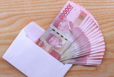 Mengungkap Arti Mimpi Dikasih Amplop Berisi Uang, Sinyal Rezeki Atau Cobaan?