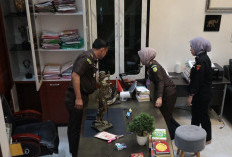 Rumah 2 Tsk Dugaan Korupsi Lahan TOL Bengtaba Digeledah, Ini Yang Disita Penyidik Kejati Bengkulu