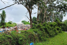 Kades Juga Keluhkan Tumpukan Sampah di TPA Pamor Ganda