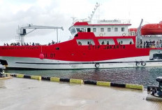  Dihantui Gelombang Ekstrem, Kapal MH Thamrin Berhasil Sandar di Dermaga Enggano 