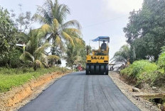 Aspal Jalan Napal Putih - Muara Santan Tuntas, Berharap Tetap Berkelanjutan