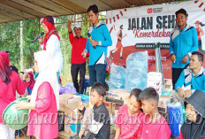Jalan Santai & Bazar Sembako Warnai Peringatan HUT RI di Desa Tebing Kaning