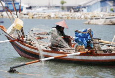 Nelayan Tangkap Tradisional Diminta Waspada Cuaca Ekstrim