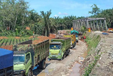 Jalan Darurat Hancur, Sopir Keluhkan Antrean di Lokasi Perbaikan Jembatan Air Limas