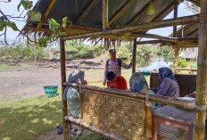 Objek Wisata Pantai Ketahun Masih Ramai, Polisi Ingatkan Pengunjung