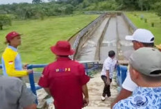 Pintu Air Irigasi Sayap Kanan Resmi Dibuka, Dukung Musim Tanam Ketiga