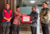 Distribusikan Bansos Kebakaran ke Pulau Enggano, Begini Pesan Wabup Sumarno