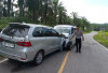 Grand Max Adu Kambing dengan Avanza, 2 Penumpang Lurat, 10 Luka Ringan