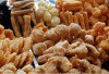 6 Makanan Ini yang Perlu Anda Hindari untuk Cegah Resiko Kista Ovarium